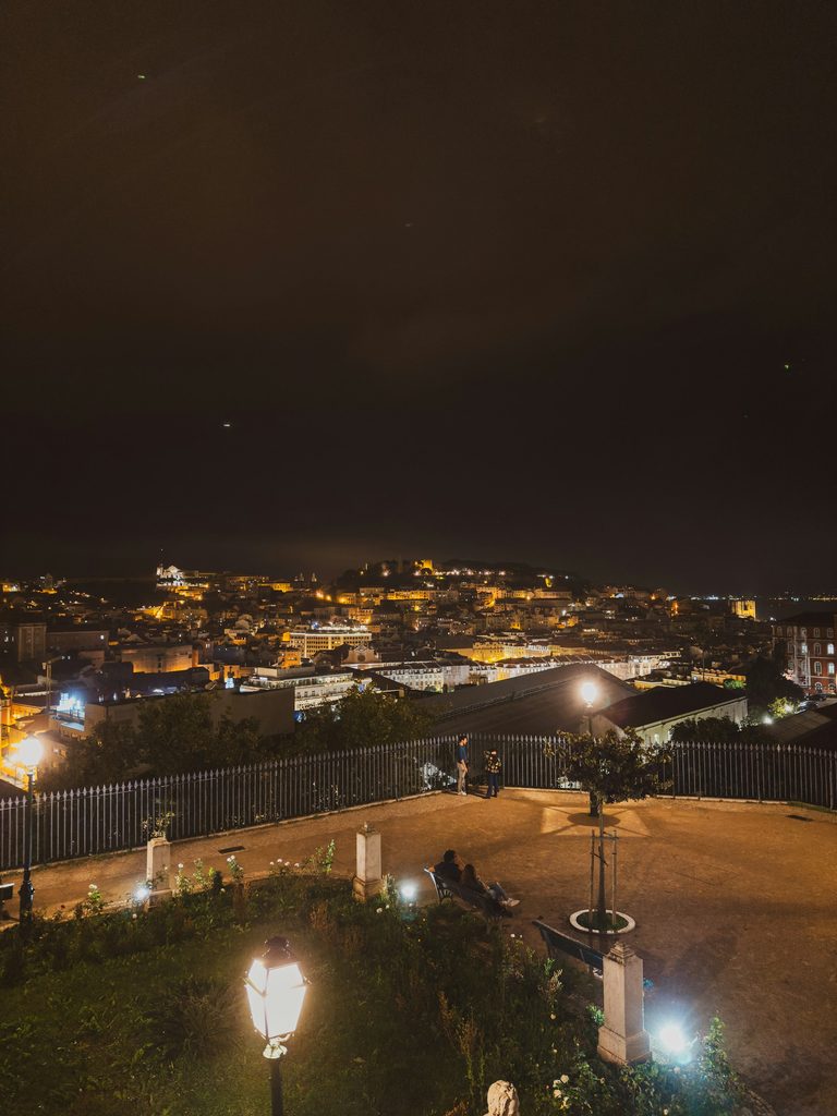Lisszaboni kilàtò
